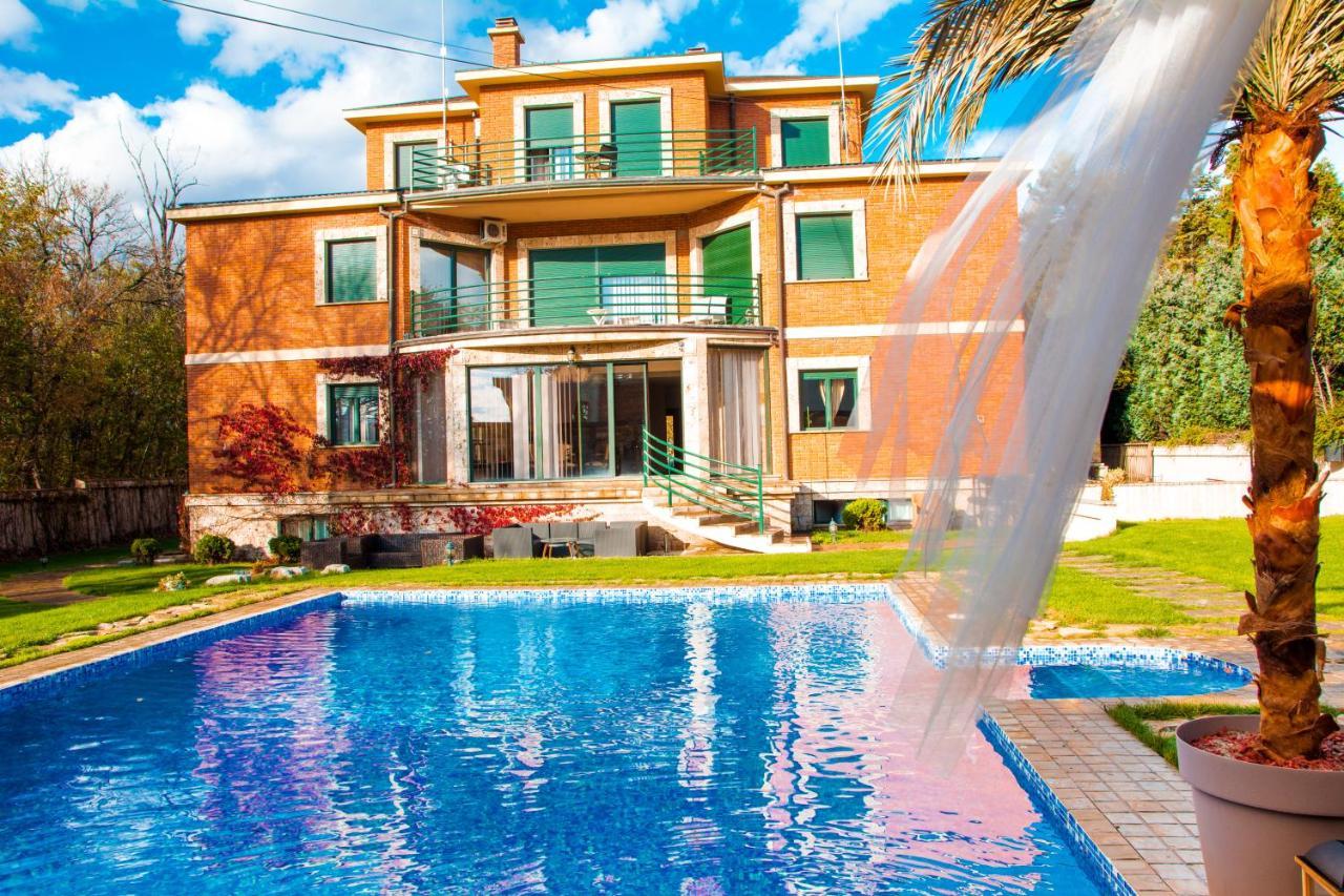 The Belgrade Hills Rooms And Suites Экстерьер фото